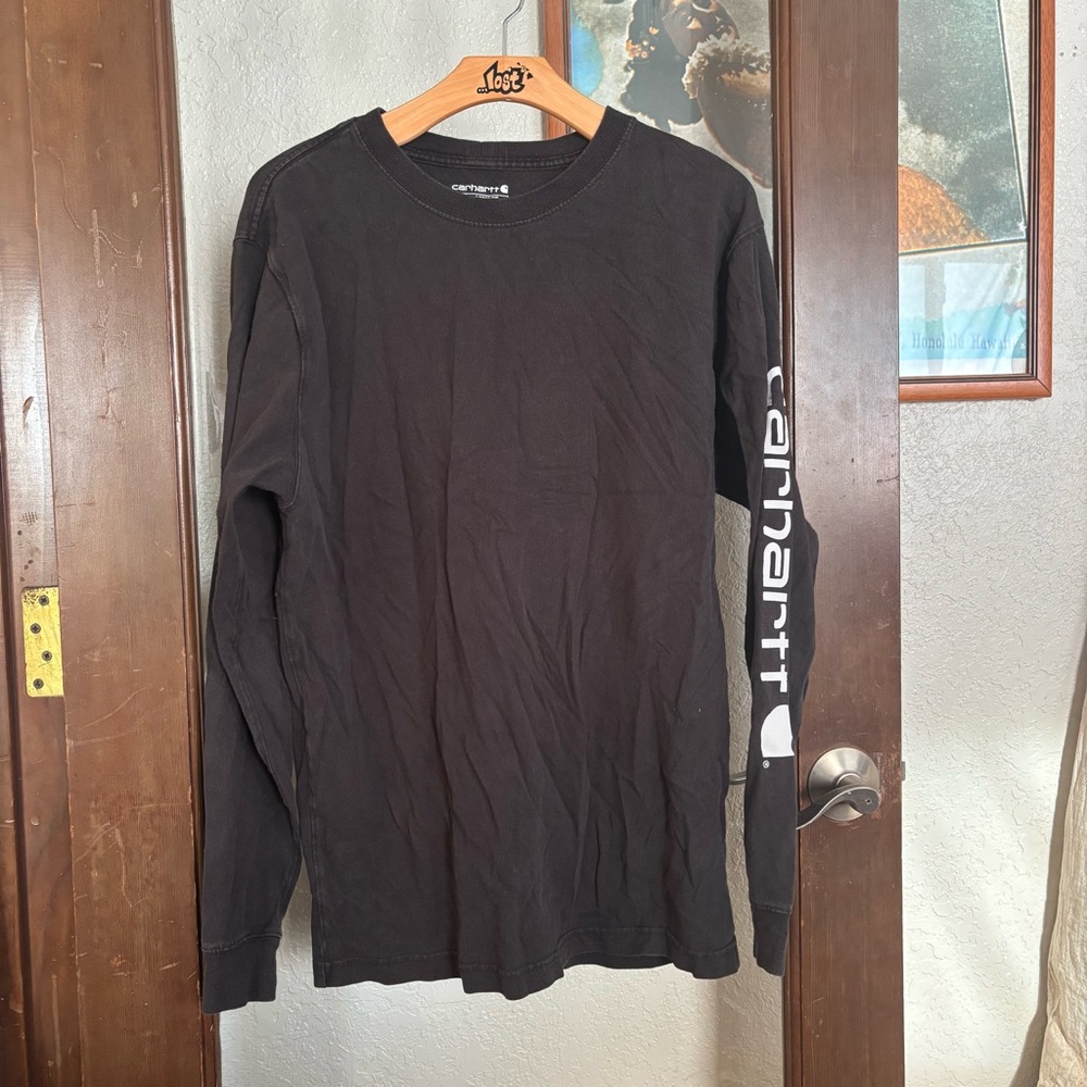 Carhartt long sleeve loose fit